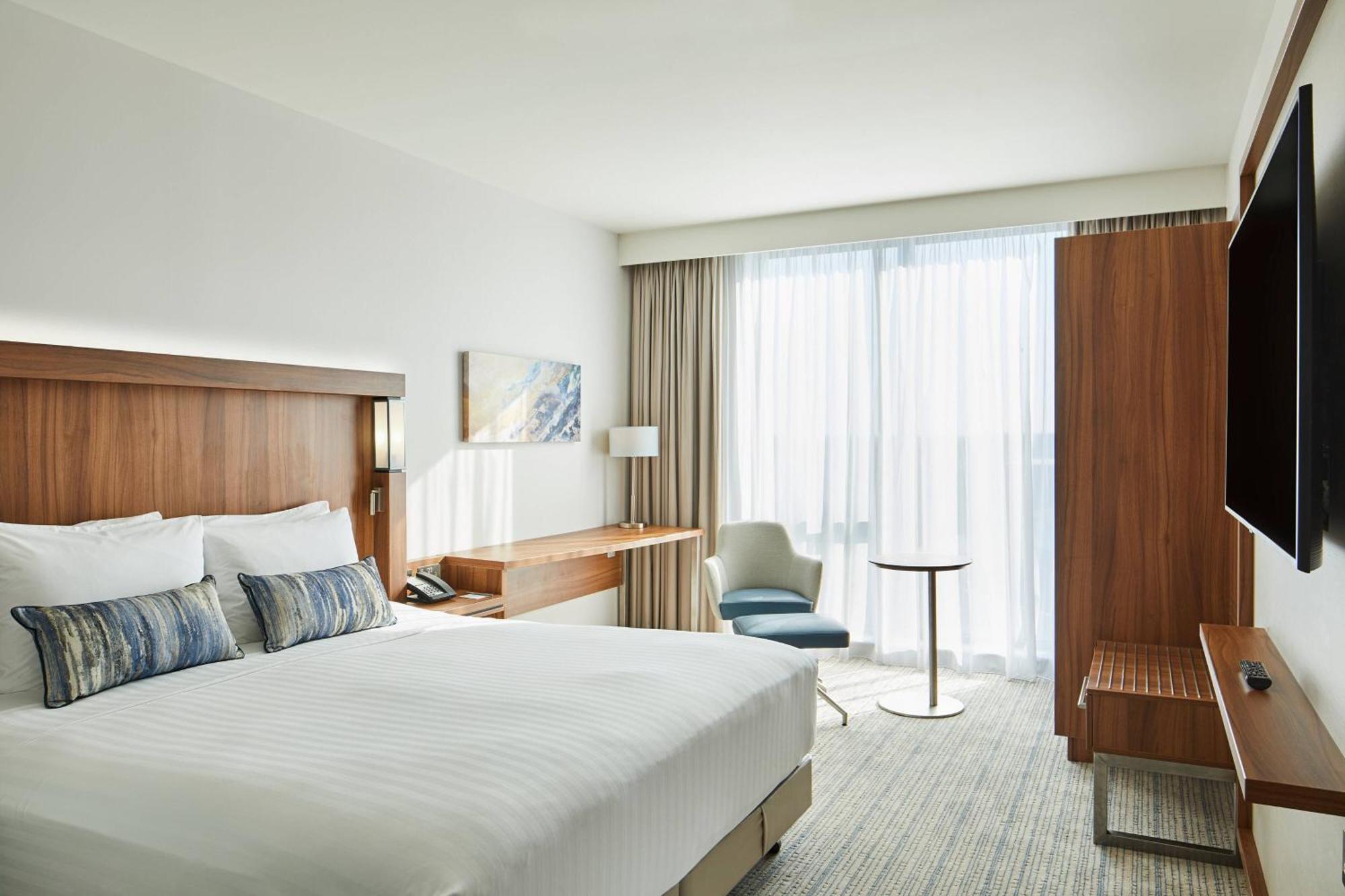 Courtyard By Marriott London Heathrow Airport Harlington (Greater London) Exterior foto